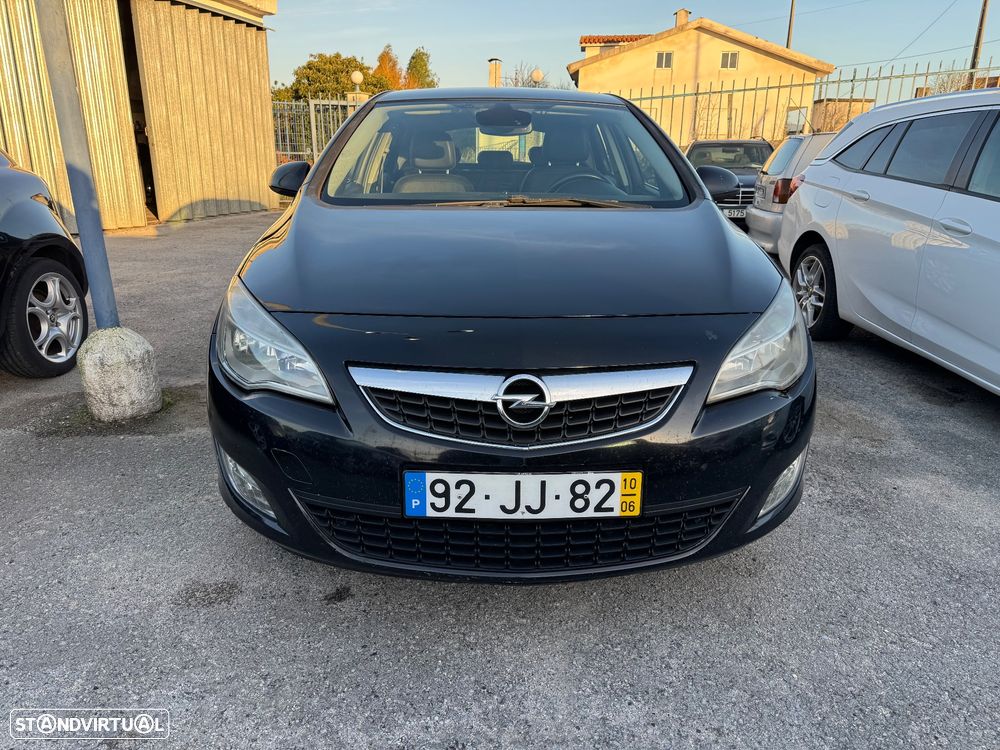 Opel Astra 1.7 CDTI Cosmo - 2