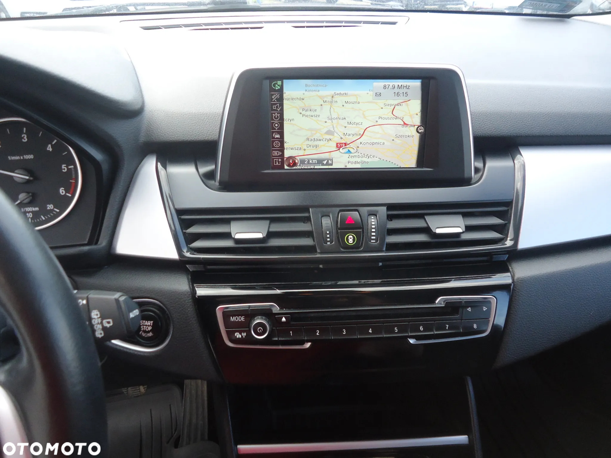 BMW Seria 2 218d Gran Tourer - 9