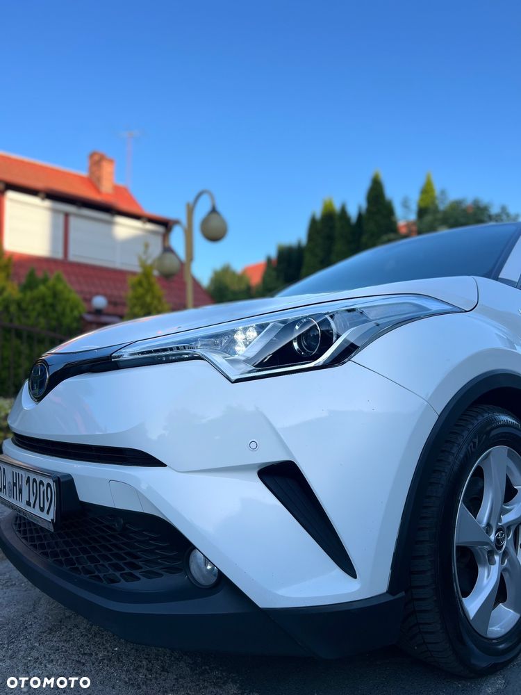 Toyota C-HR Style Selection - 8