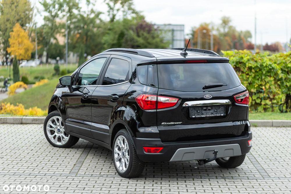 Ford EcoSport - 16