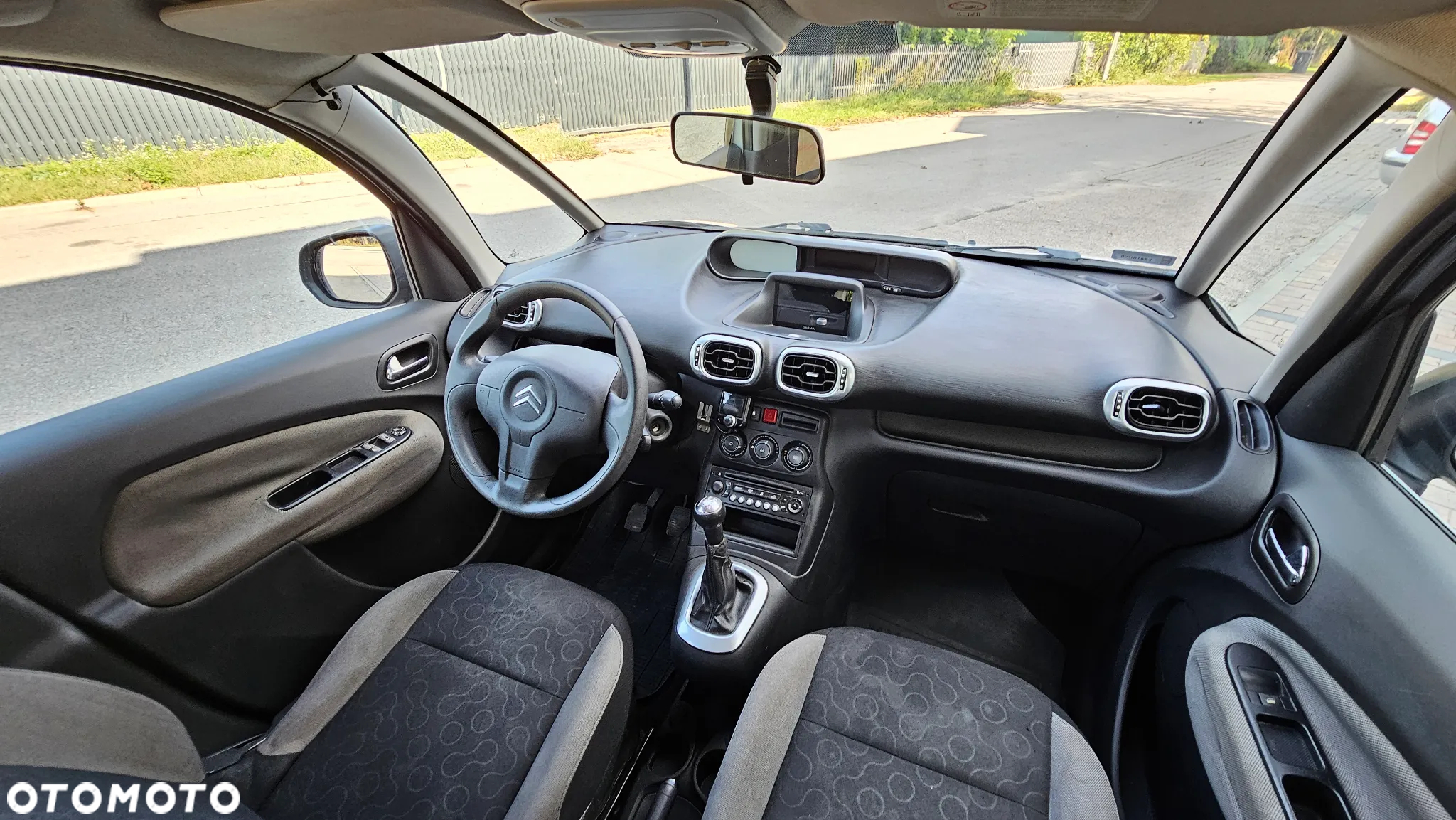 Citroën C3 Picasso 1.6 HDi Exclusive - 17