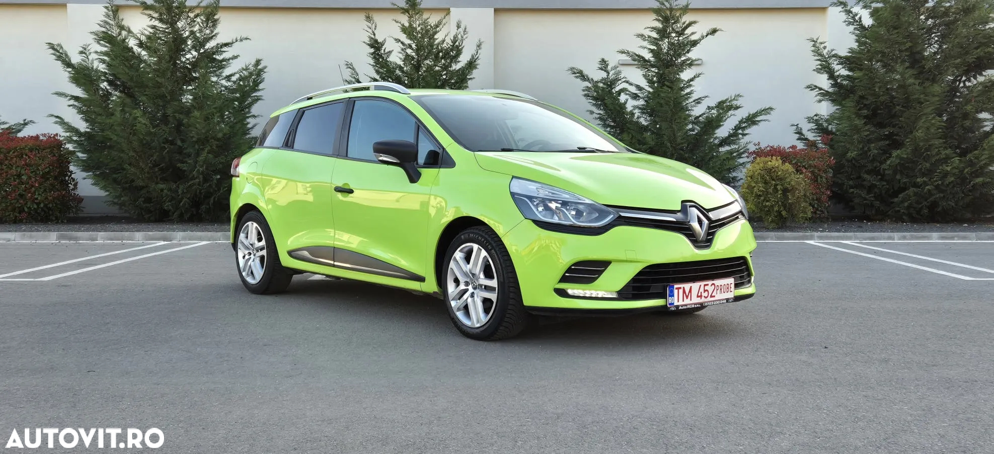 Renault Clio - 2