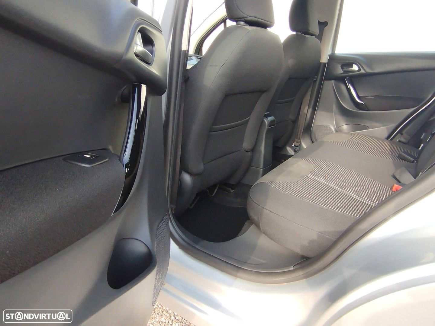Citroën C3 1.2 VTi Exclusive - 27