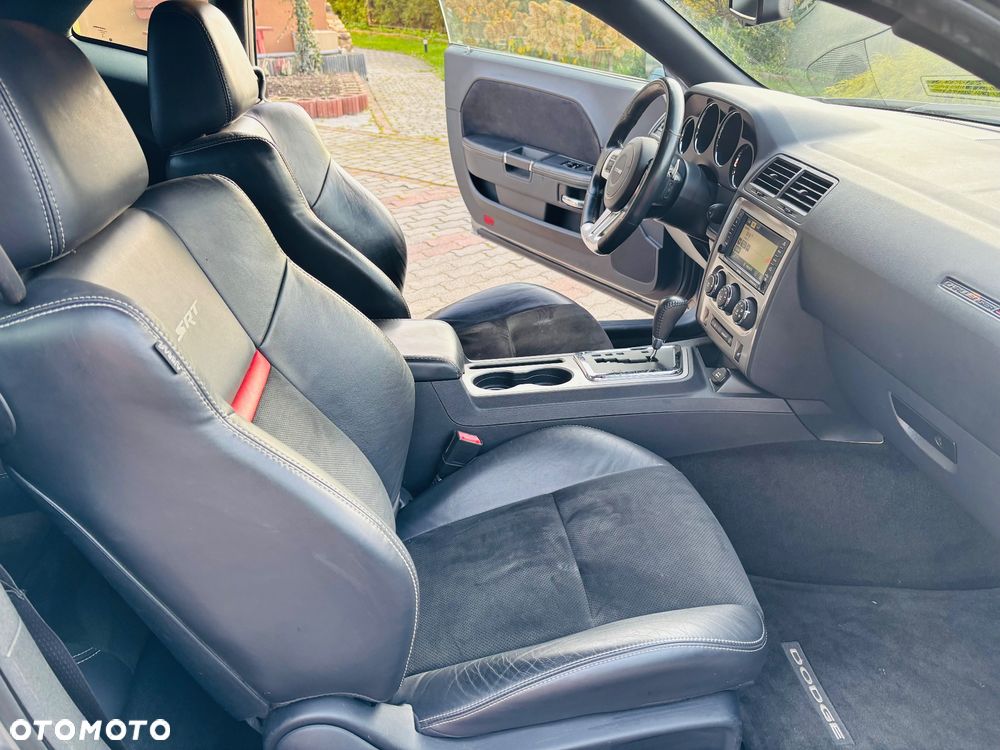 Dodge Challenger ver-automatik-srt-392 - 20