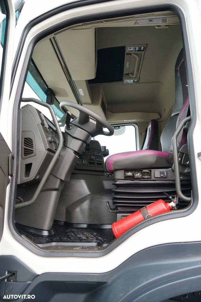 Volvo VOLVO FMX 460 / 8x4 / 9m3 BETONIERĂ / SCHWING STETTER / 9 M3 / I-SHIFT / JANTE DIN ALIAJ / EURO 6 - ANUL DE PRODUCȚIE: 2022 DATA ÎNMATRICULĂRII: 17.01.2022 VIN: YV2XTYOG1NB364494 KILOMETRAJ: 118.000 KM - EURO 6 AER CONDIȚIONAT CUTIE DE VITEZE ȘI SCHI - 29