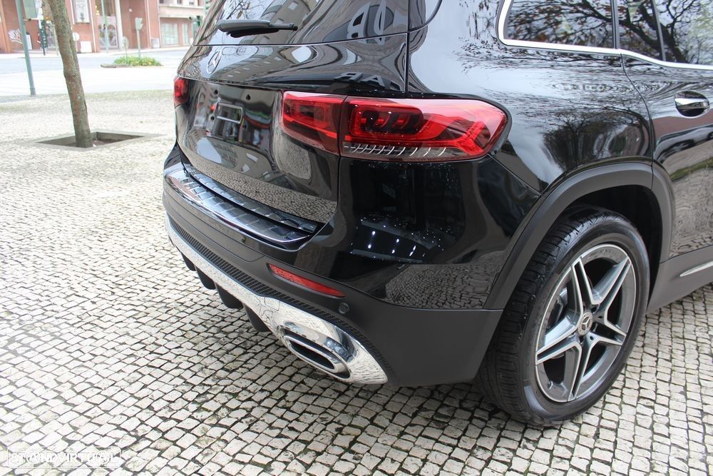 Mercedes-Benz GLB 180 d AMG Line - 14