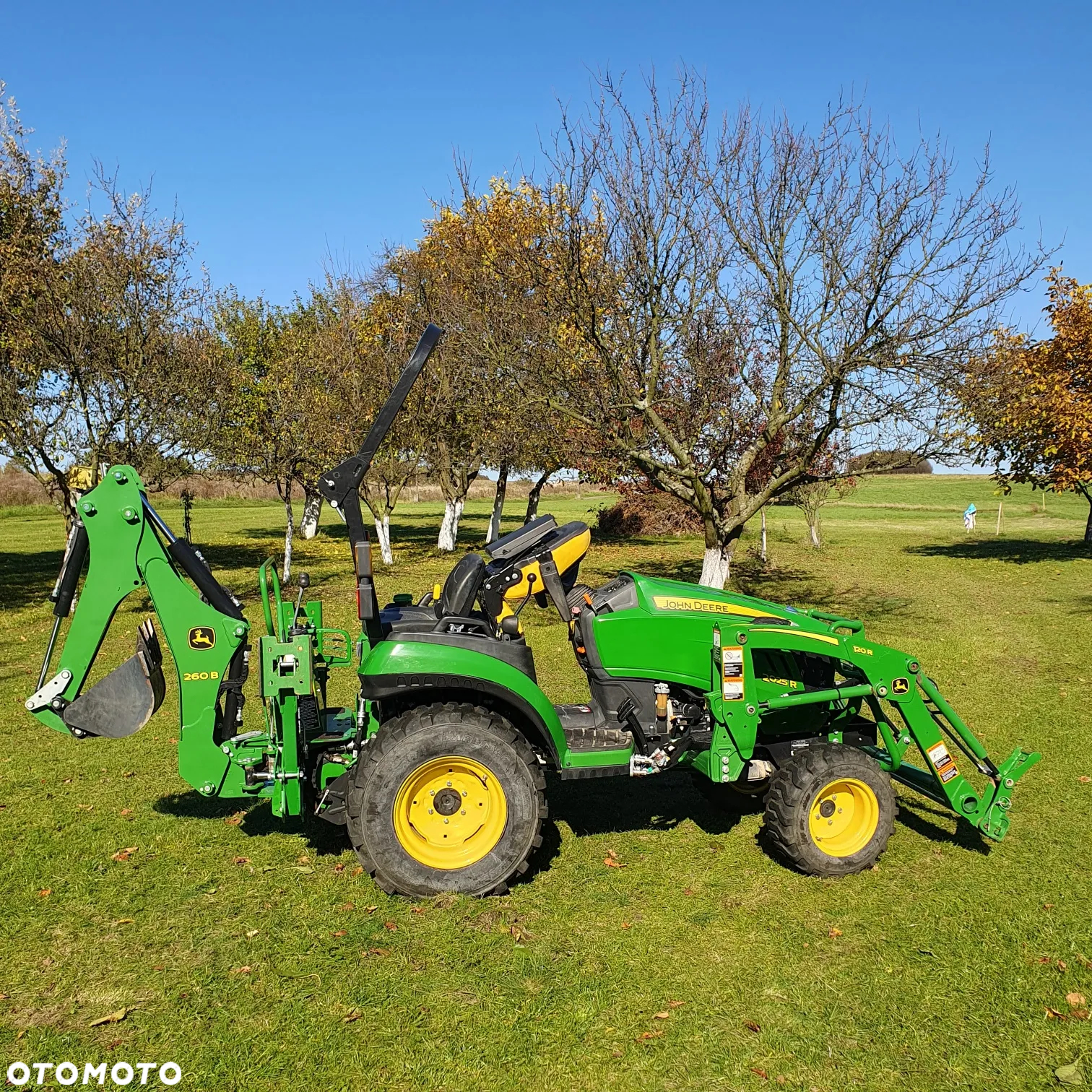 John Deere 2025r - 9