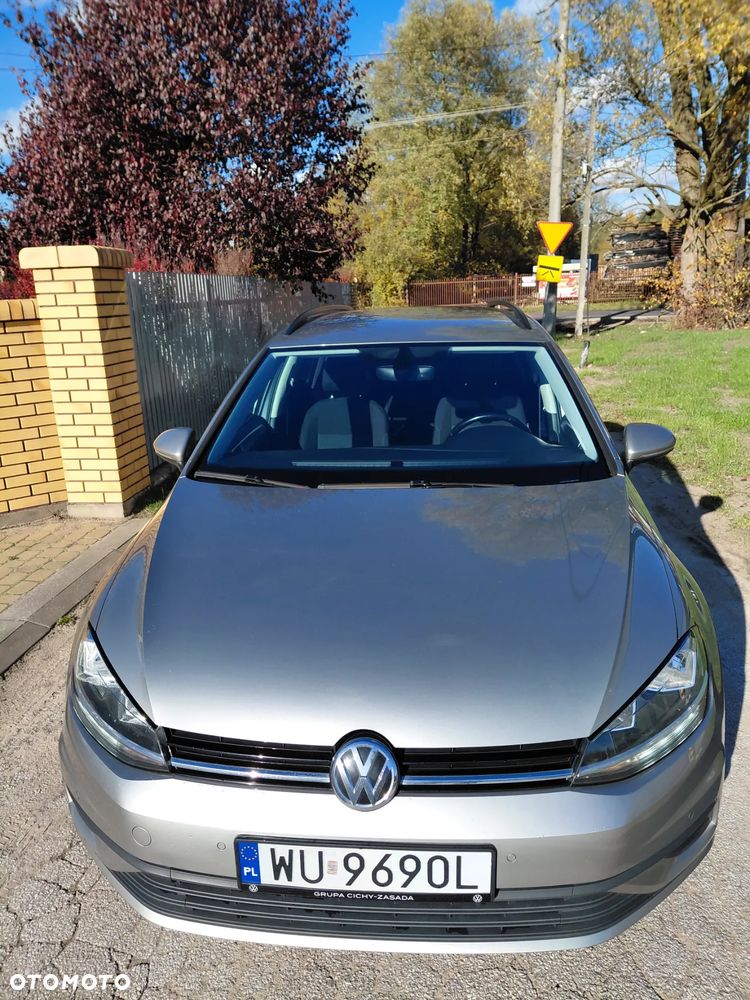 Volkswagen Golf Variant - 25