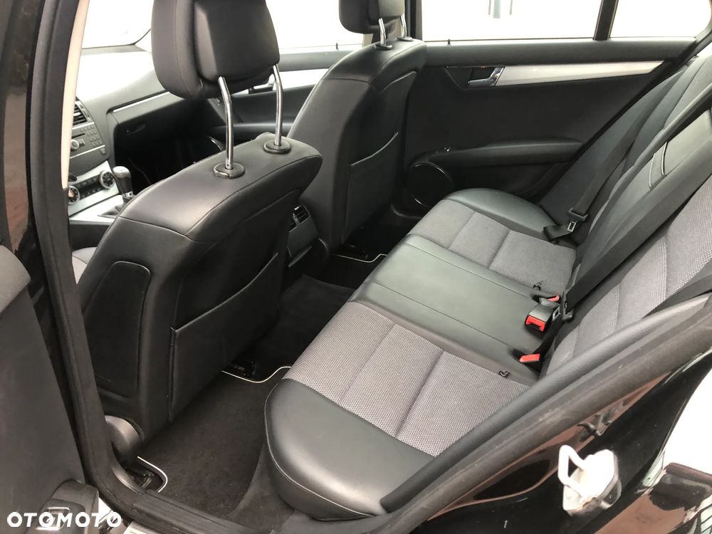 Mercedes-Benz Klasa C 180 Kompressor Avantgarde - 7