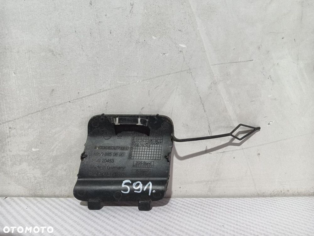 ZAŚLEPKA HAKA ZDERZAKA PRZÓD PRZEDNIA MERCEDES SPRINTER W910 A9108850600 - 2