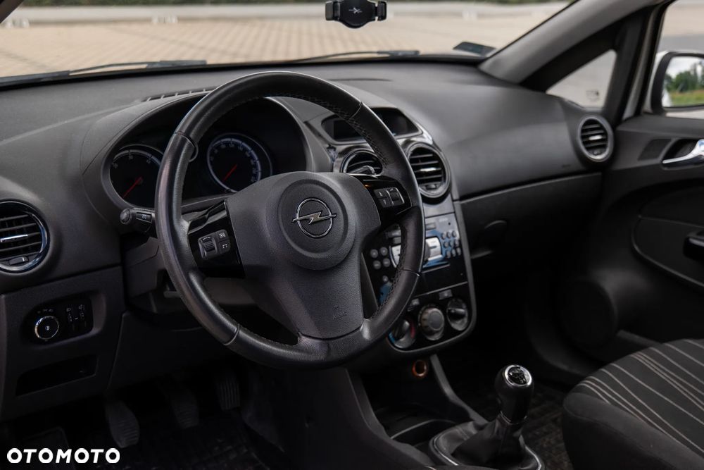 Opel Corsa 1.3 CDTI Essentia - 6