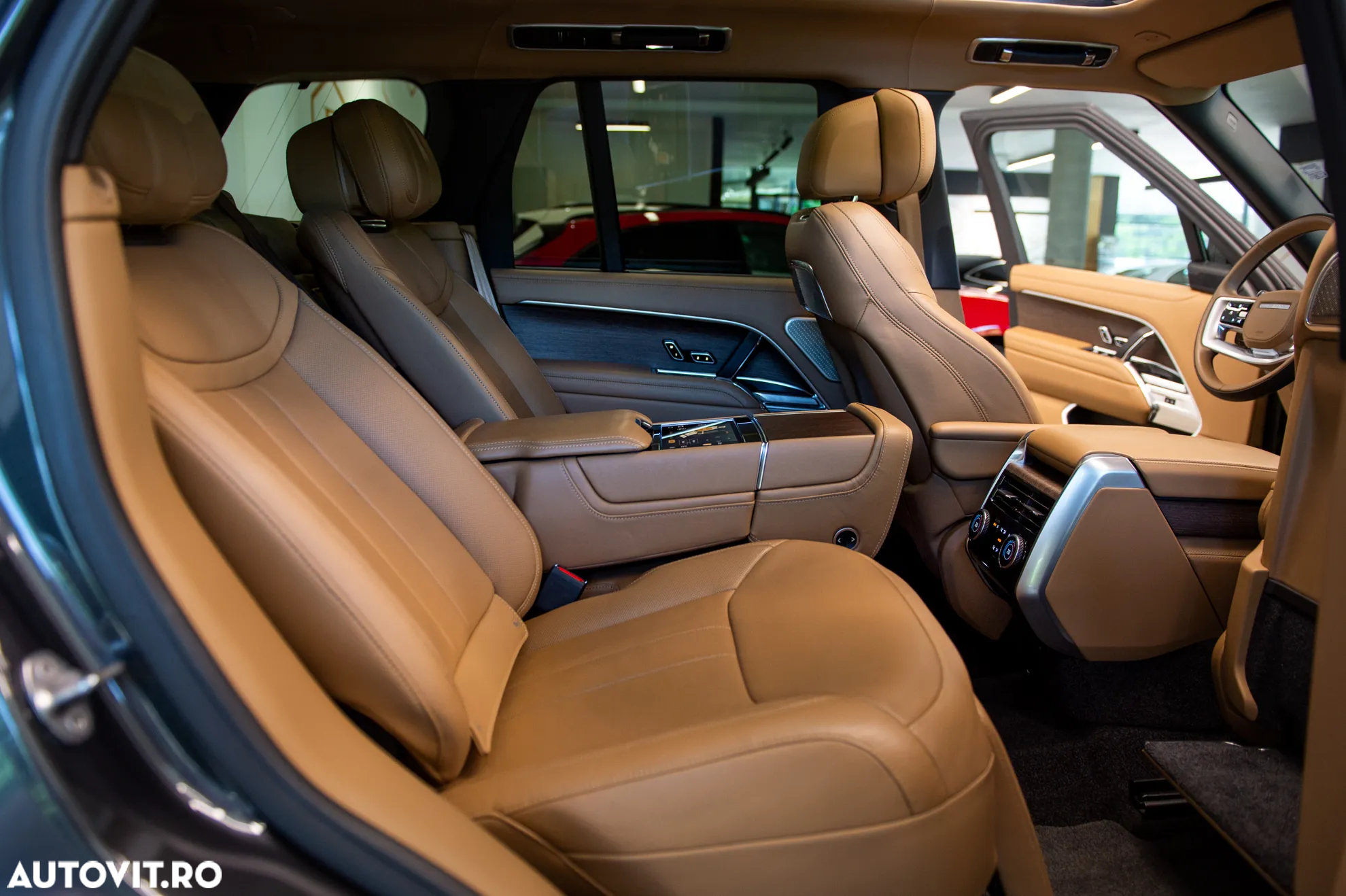 Land Rover Range Rover - 31
