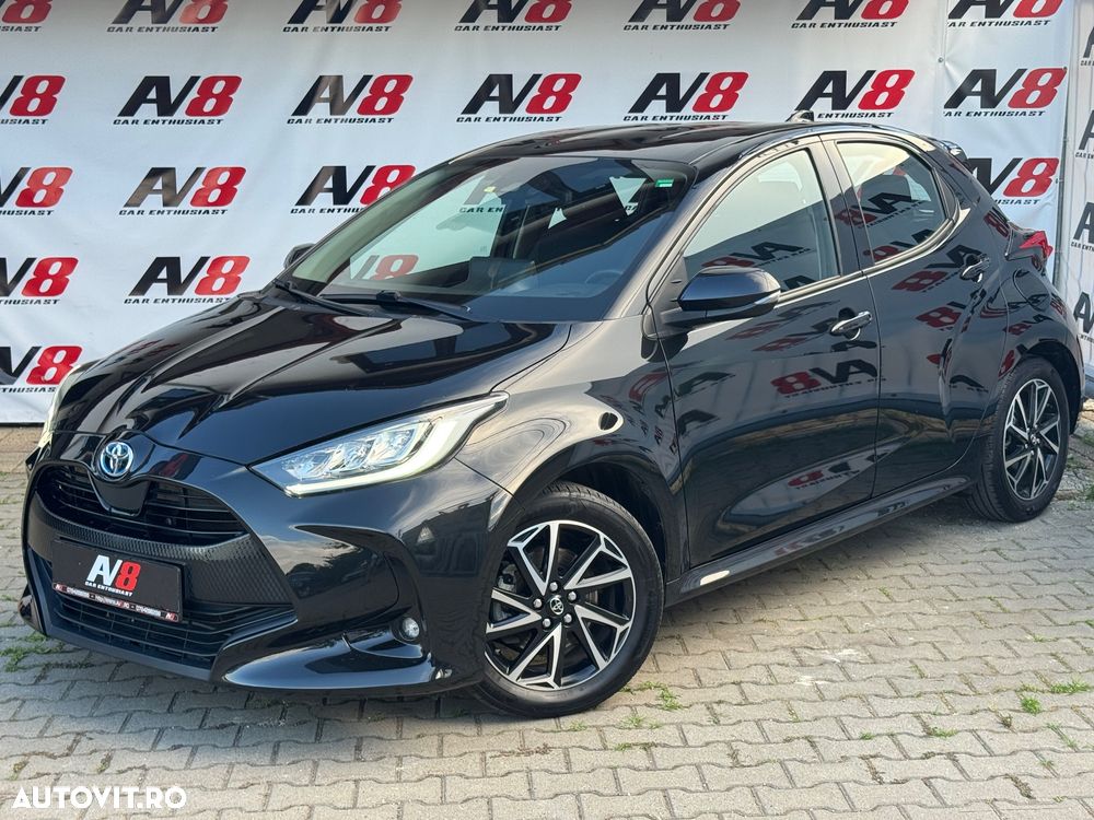 Toyota Yaris 1.5 VVT-i HSD Active - 2