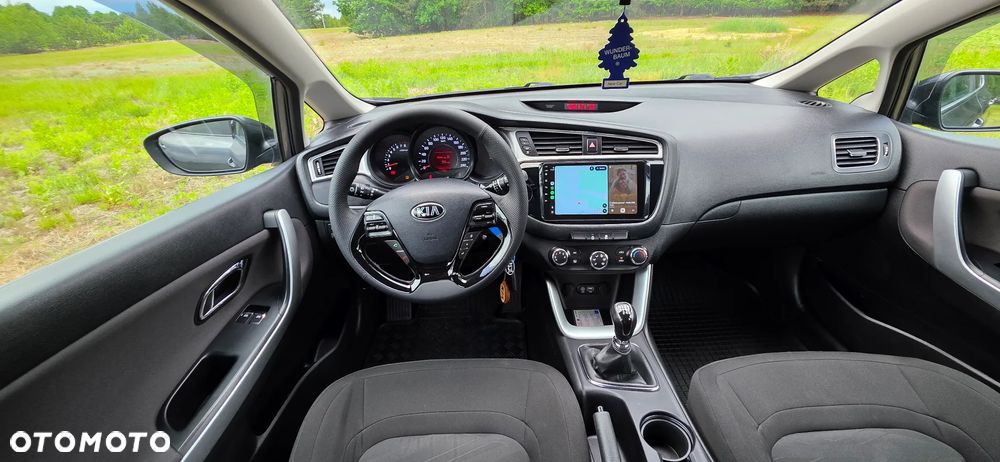 Kia Ceed 1.4 L Business Line - 10
