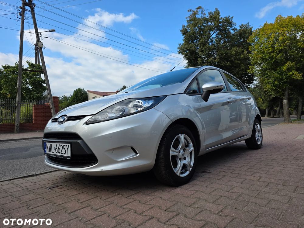 Ford Fiesta - 9