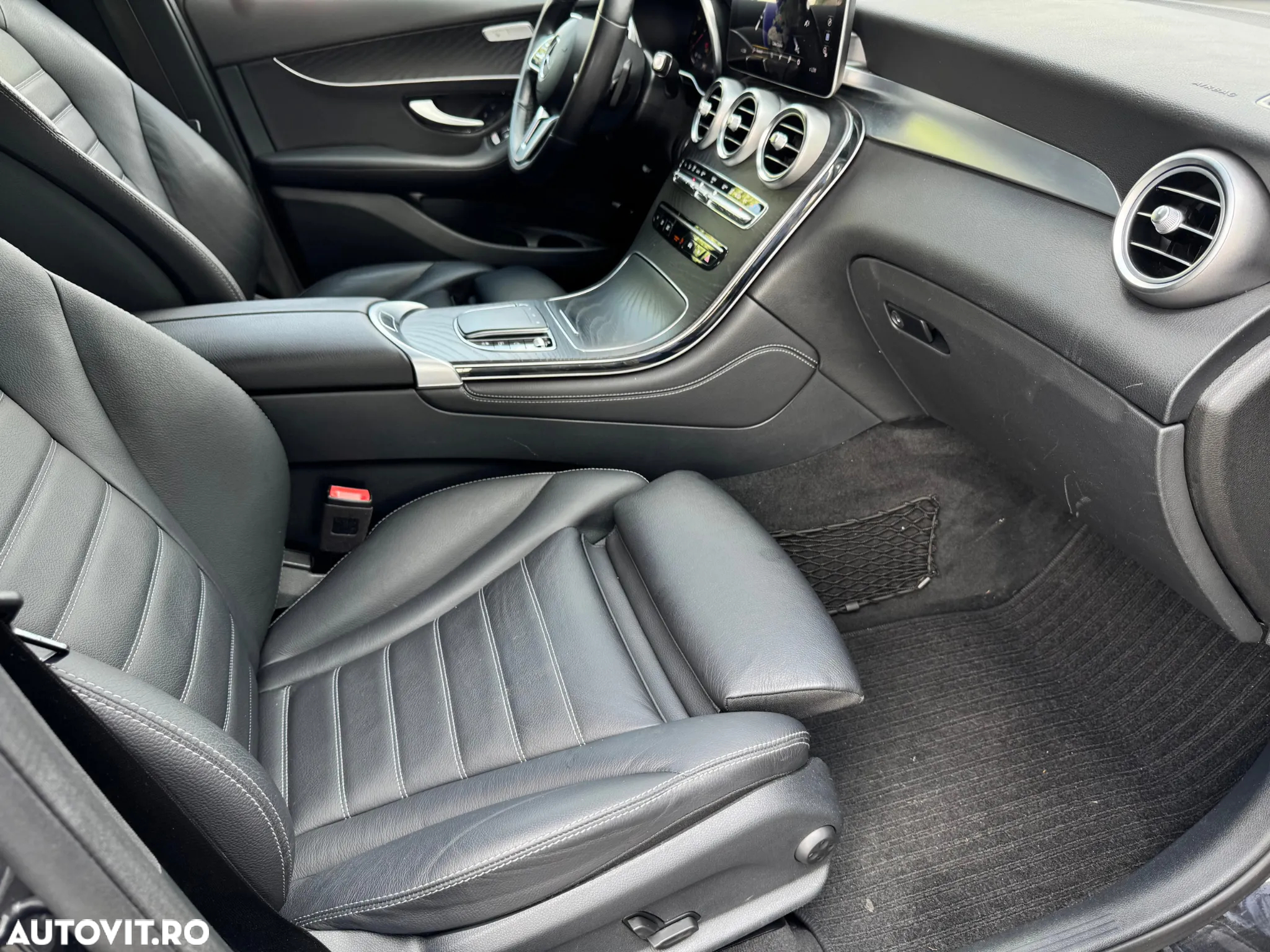 Mercedes-Benz GLC 300 e 4Matic 9G-TRONIC Exclusive - 13