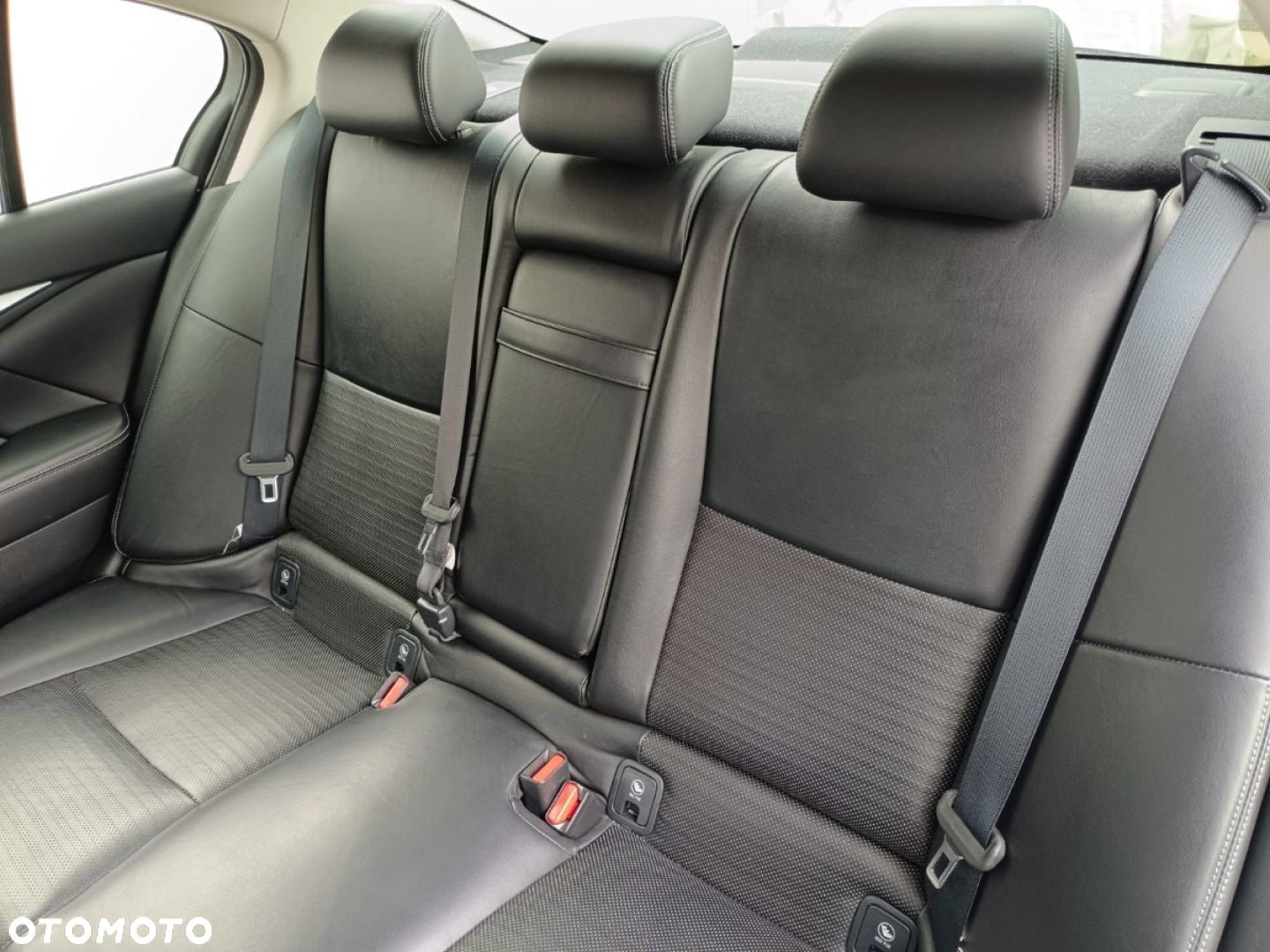 Infiniti Q50 - 9