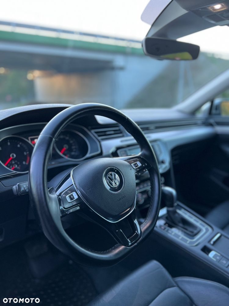 Volkswagen Passat 2.0 TDI BMT Highline DSG - 10