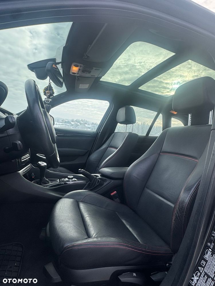 BMW X1 xDrive20d Sport Line - 9