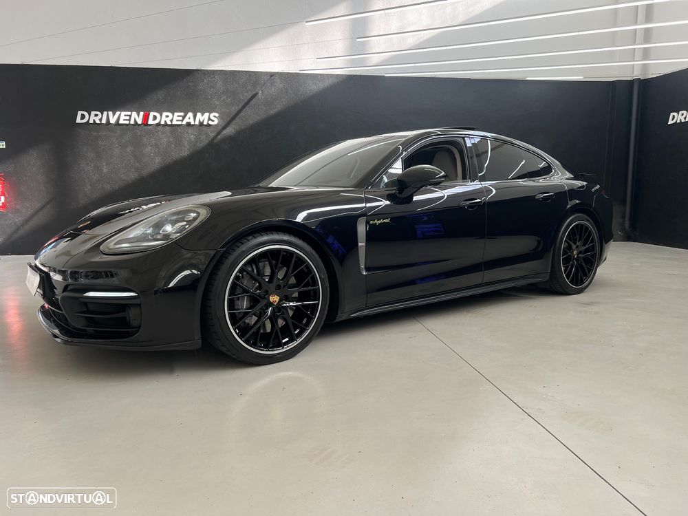 Porsche Panamera 4 E-Hybrid Platinum Edition - 15