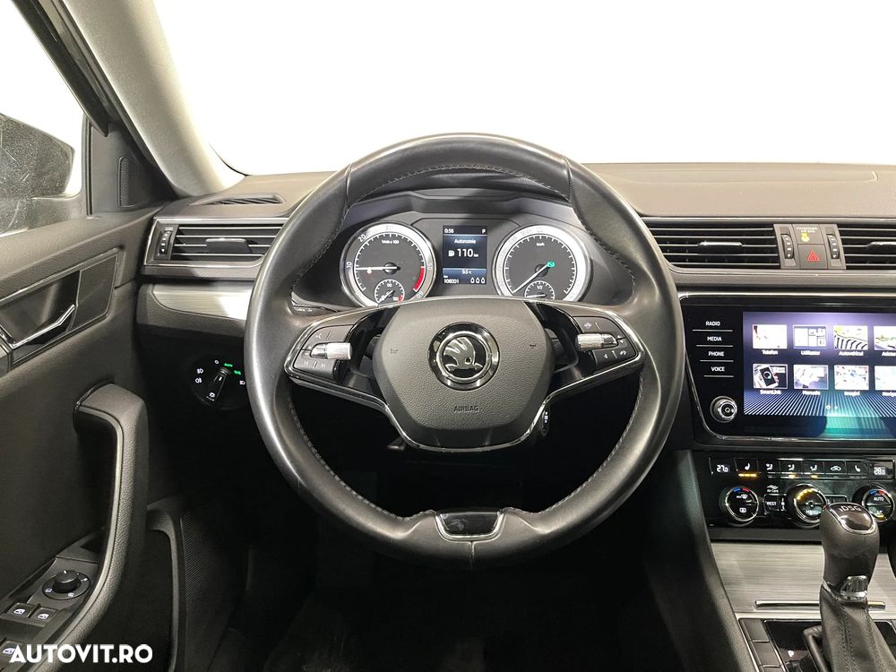 Skoda Superb 2.0 TDI DSG Ambition - 6