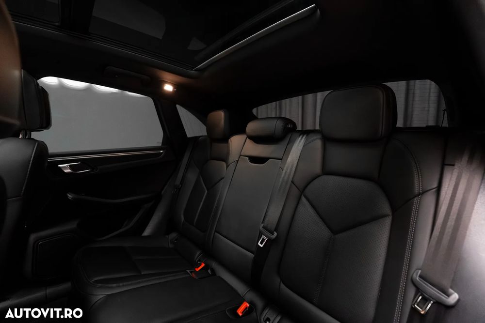 Porsche Macan PDK - 26