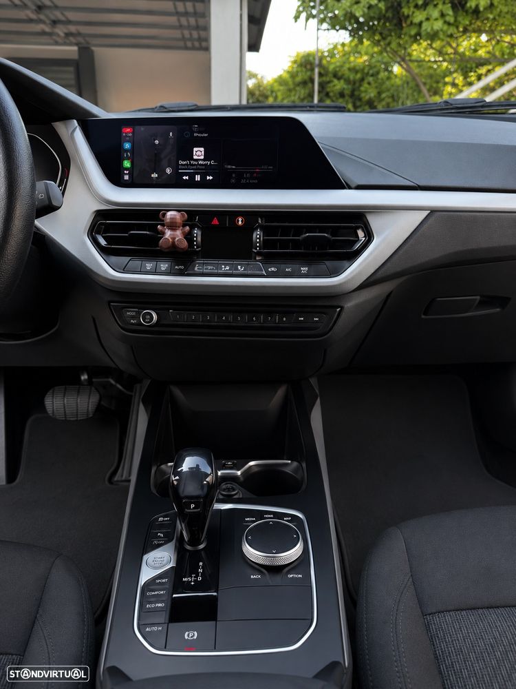 BMW 118 i Auto - 4