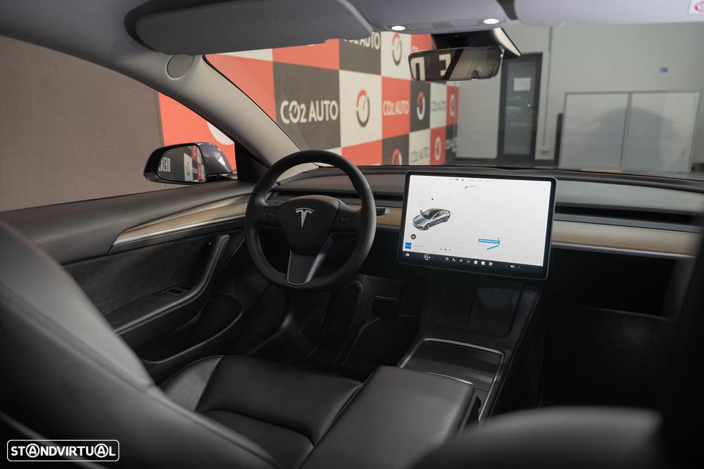 Tesla Model 3 Long Range Tração Traseira - 11
