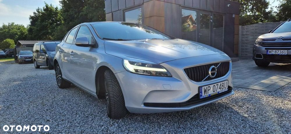 Volvo V40 - 9