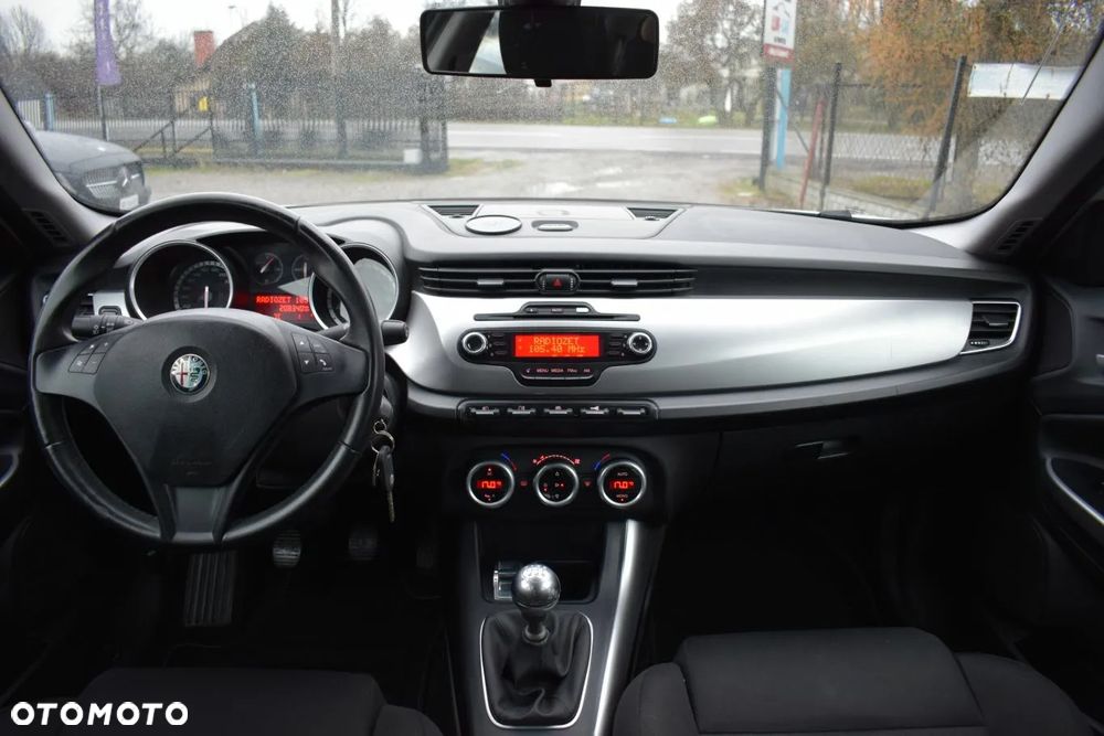 Alfa Romeo Giulietta 1.4 TB 16V Business - 13