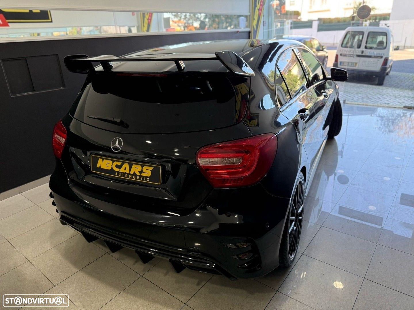 Mercedes-Benz A 45 AMG 4-Matic - 4