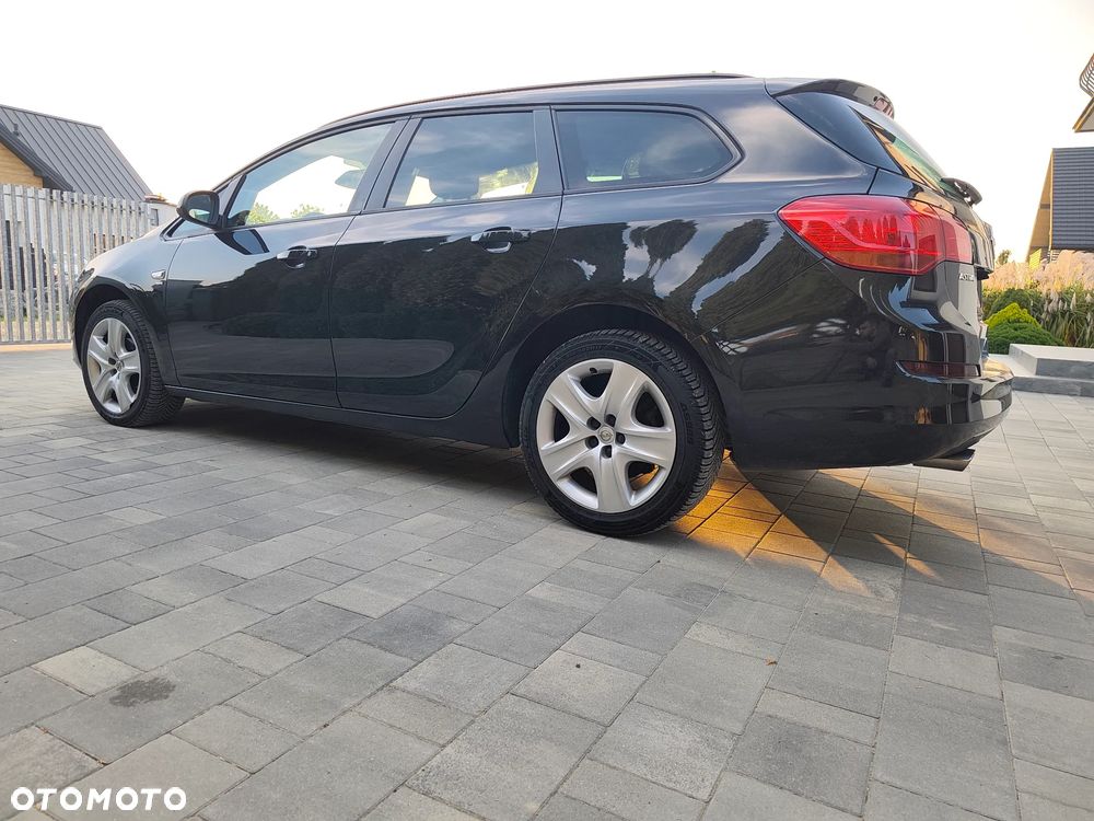 Opel Astra - 22