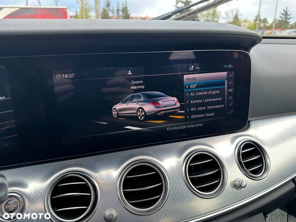 Mercedes-Benz Klasa E 300 de Business Edition - 23