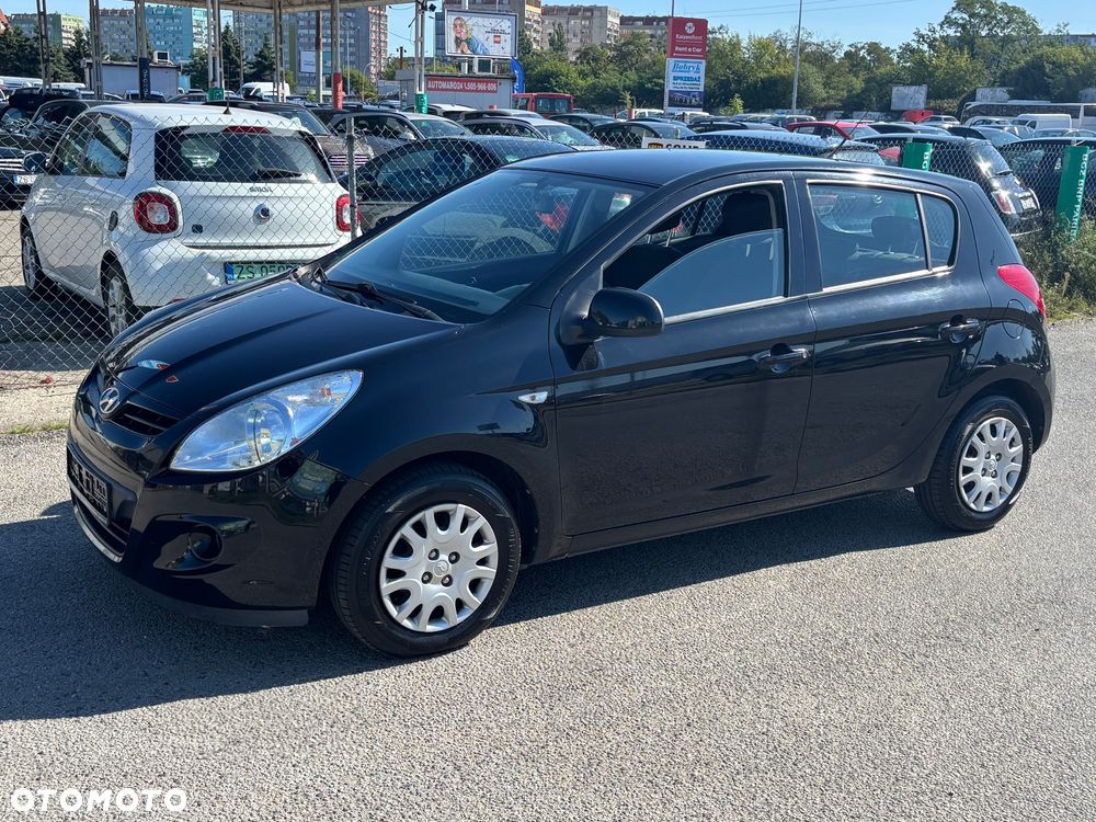 Hyundai i20 1.2 Classic + - 13