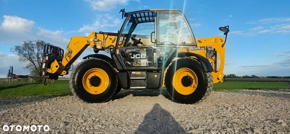 JCB 535-95 AGRI-super - 16