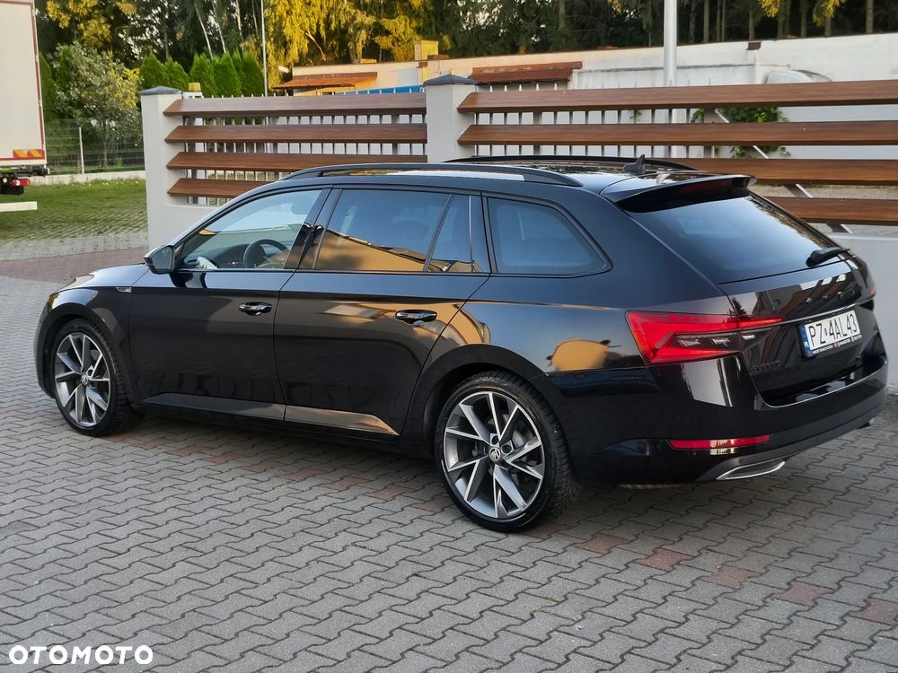 Skoda Superb 2.0 TDI 4x4 DSG Sportline - 9