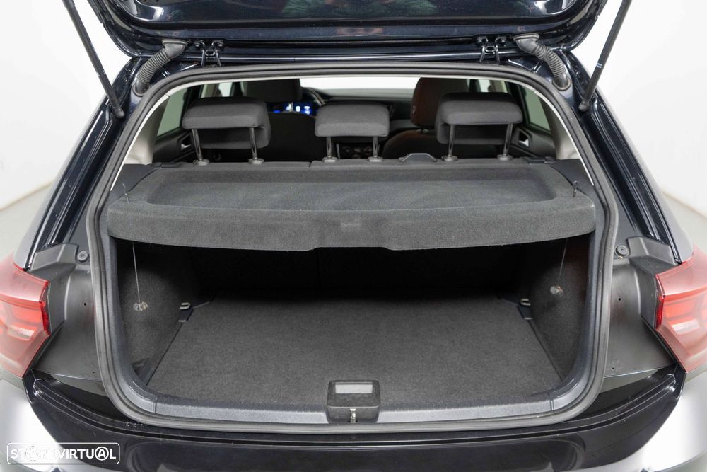 VW Polo 1.0 TSI Urban DSG - 13