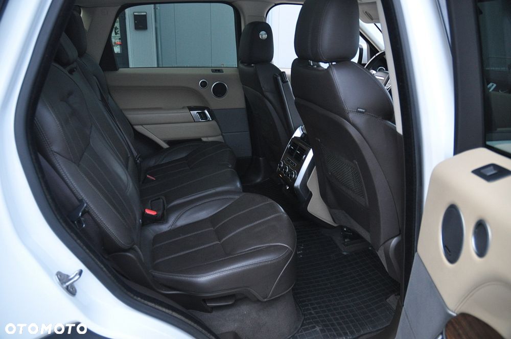 Land Rover Range Rover Sport 3.0 V6 HSE - 24