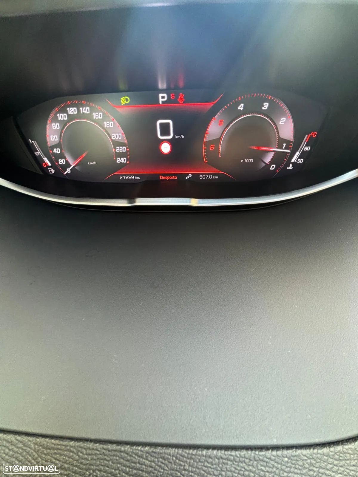 Peugeot 3008 1.5 BlueHDi Allure Pack EAT8 - 18