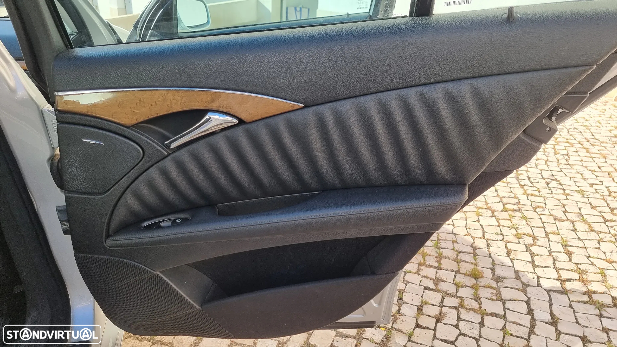 Mercedes-Benz E 220 CDi Executive II - 17
