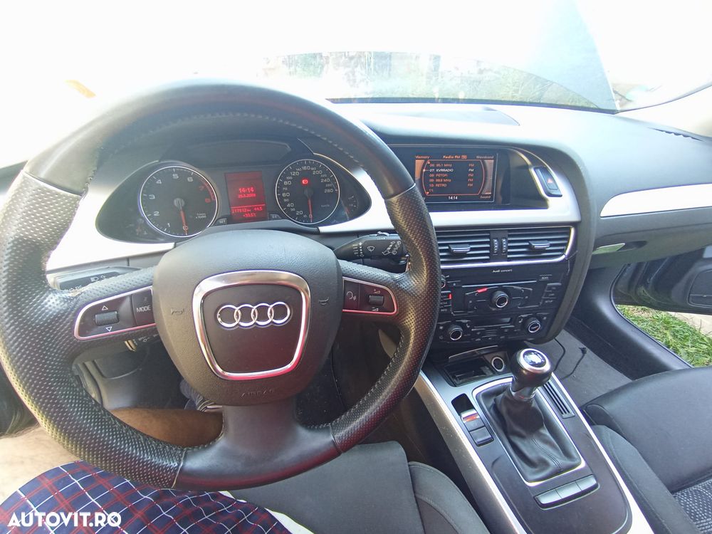 Audi A4 Avant - 11
