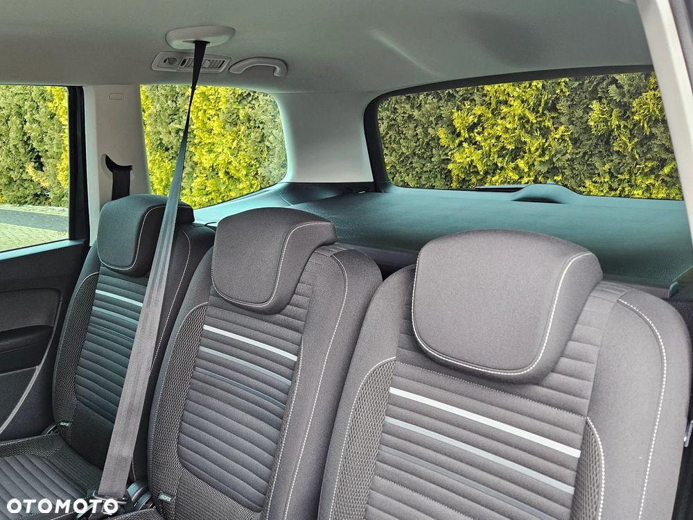 Volkswagen Sharan 2.0 TDI DSG BlueMotion Technology Cup - 17