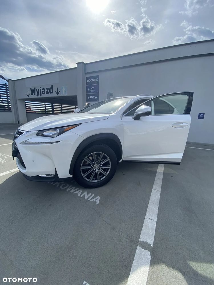 Lexus NX 200t Comfort AWD - 2