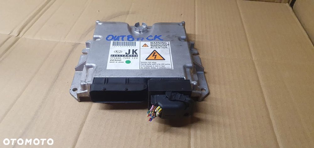 Komputer sterownik silnika Subaru Legacy IV Lift Outback 2.0 D 22611AN040 - 2