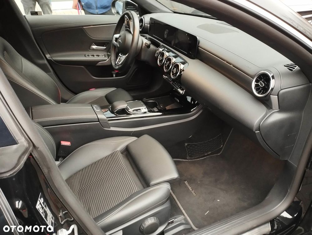 Mercedes-Benz CLA - 14