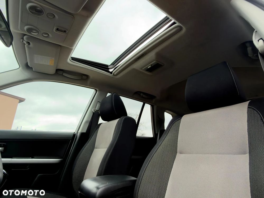 Suzuki Grand Vitara 2.4 Comfort+ - 24