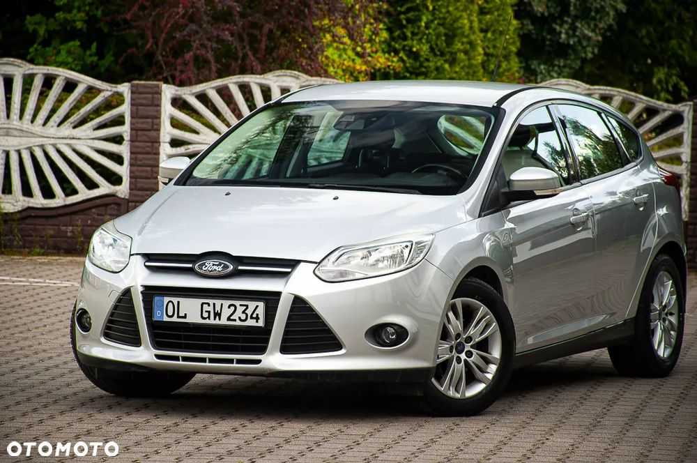 Ford Focus 1.6 TDCi DPF Champions Edition - 12