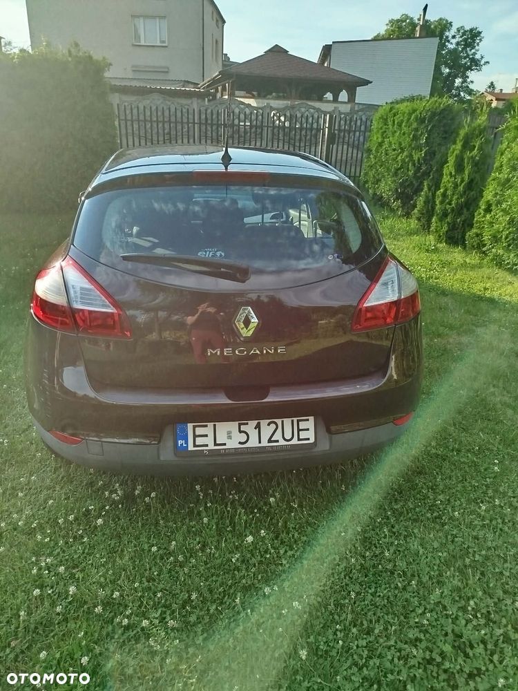 Renault Megane 1.6 16V Dynamique Euro5 - 6