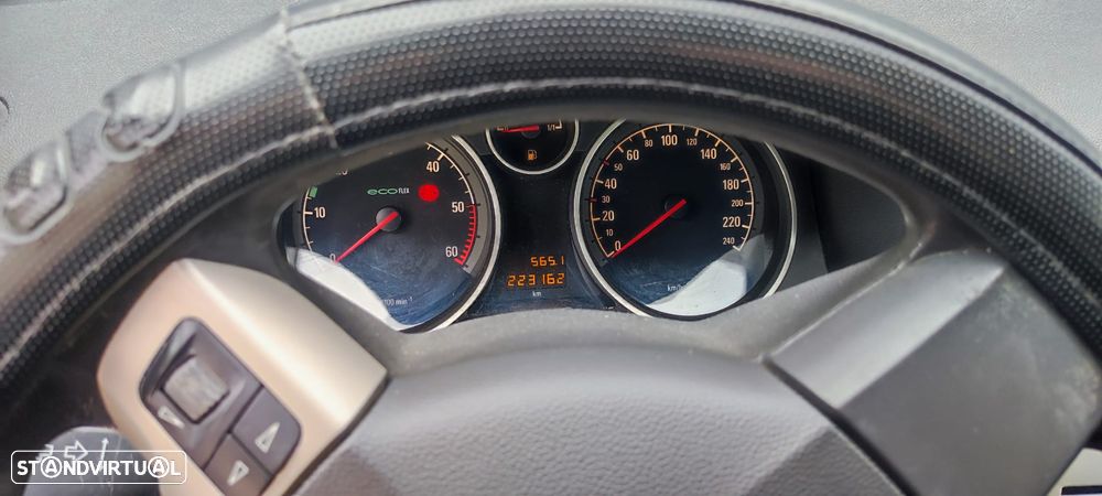 Opel Astra 1.3 CDTI Enjoy EcoFLEX - 4