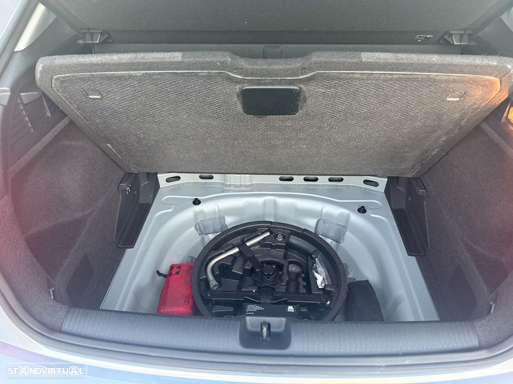 Audi Q2 30 TDI S tronic design - 10